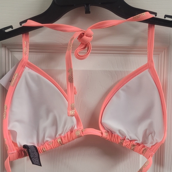 Smart And Sexy Coral Bikini with Gold Pineapple Print - Picture 3 of 7